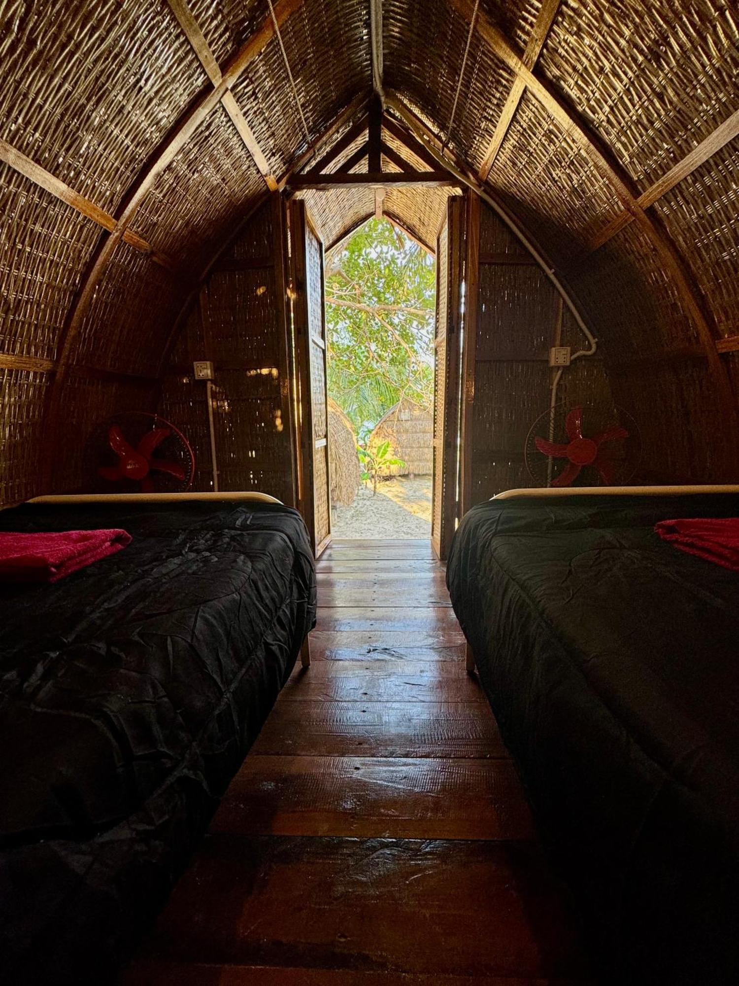 Rafikis Retreat Hostel Derm Tkov Village Εξωτερικό φωτογραφία